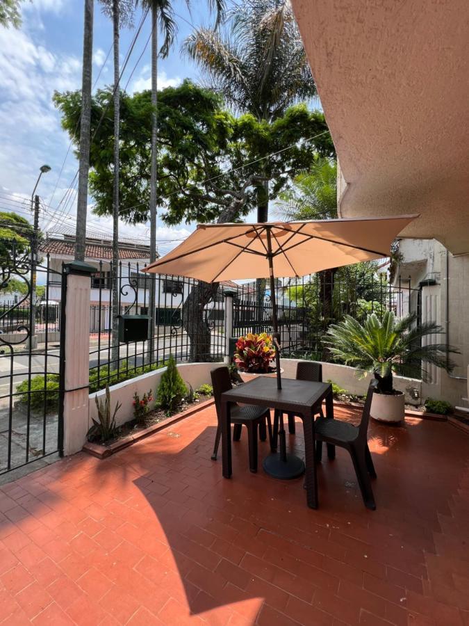 Casa Hotel Flor Del Valle Cali Eksteriør billede