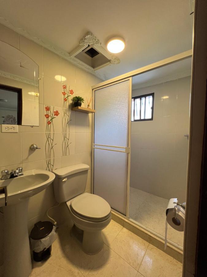 Casa Hotel Flor Del Valle Cali Eksteriør billede
